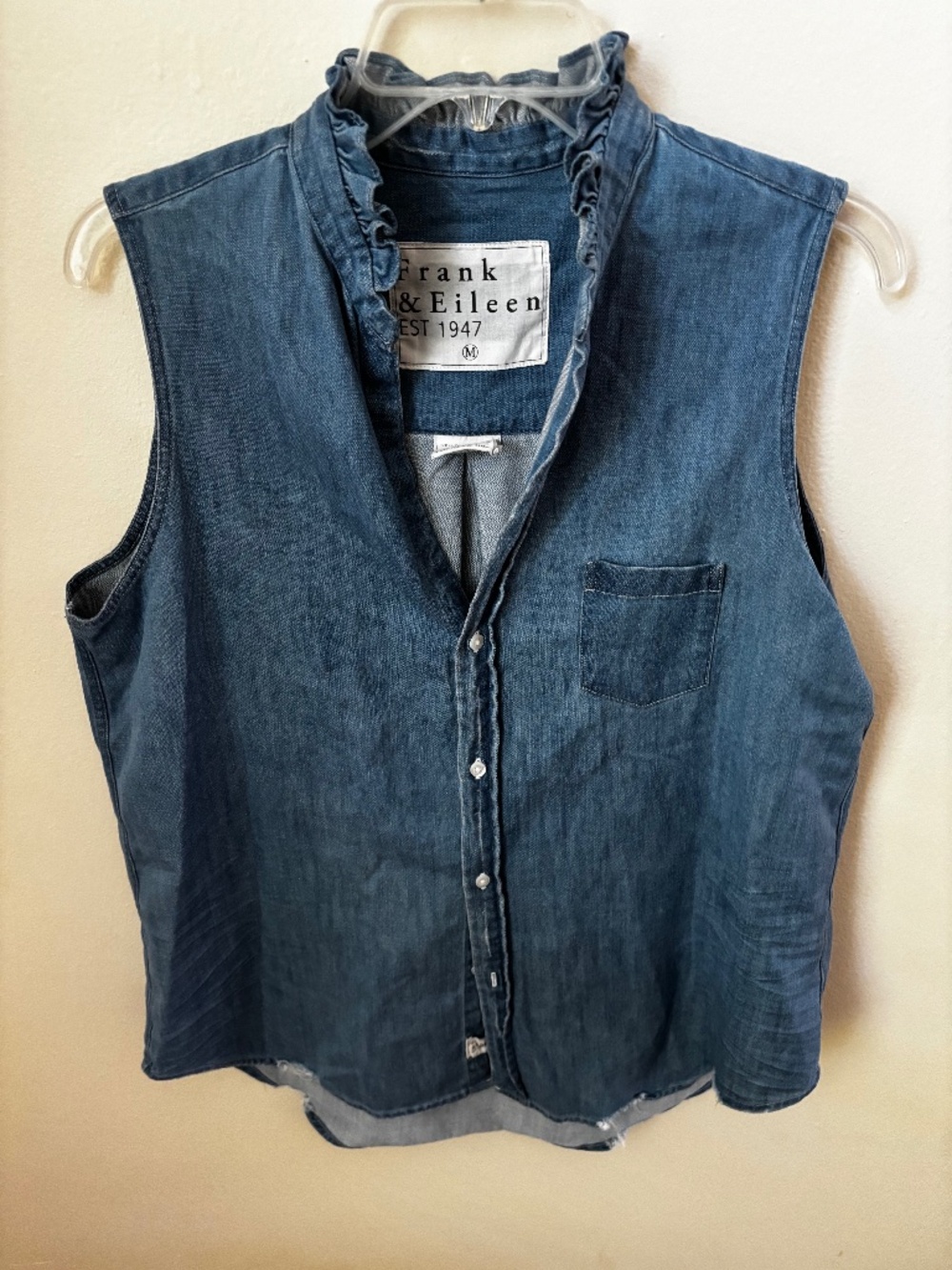 Frank & Eileen Fiona Ruffle Famous denim sleeveless top medium
